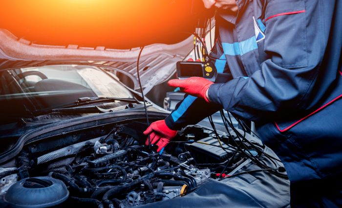 Best Car Diagnosis service in Hyderabad by caroman